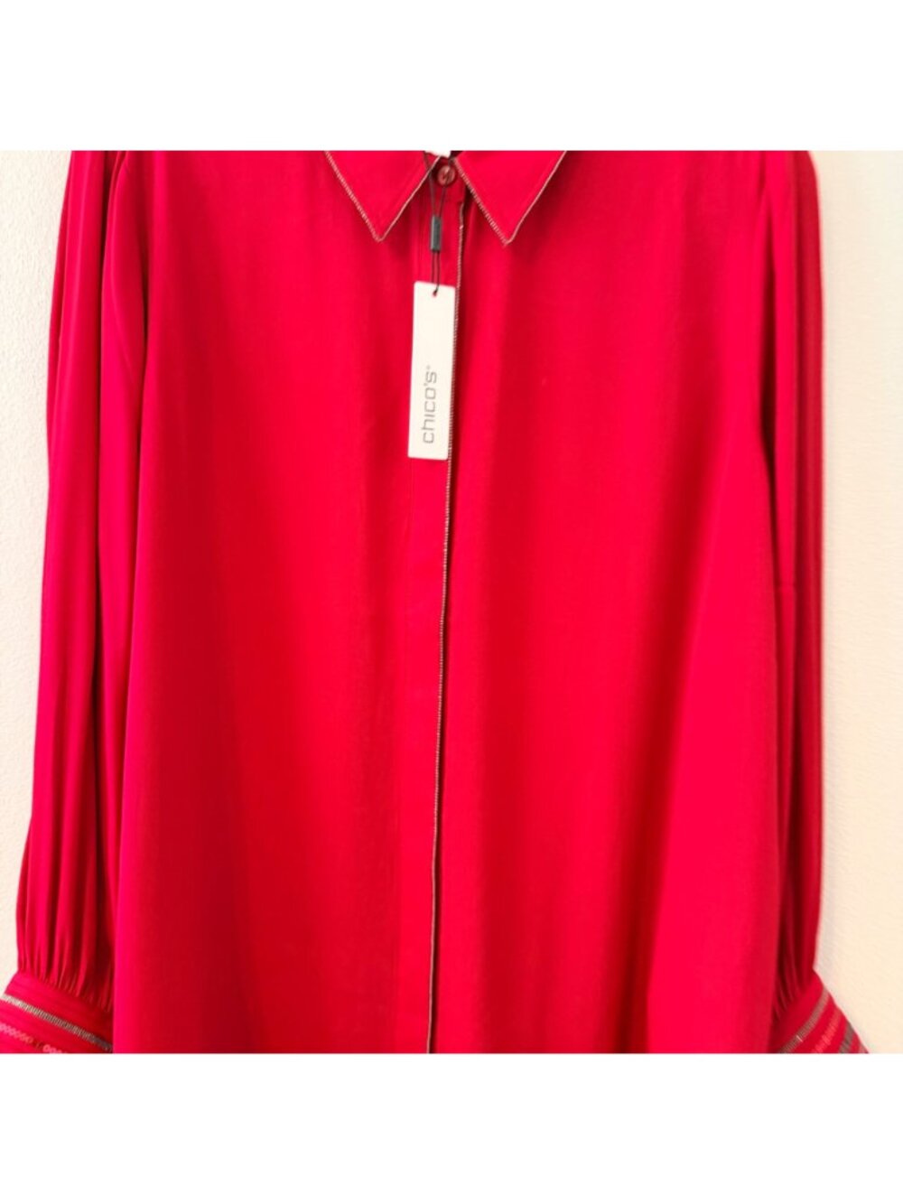 Chicos Red Allure Embellished Cuff Solid LS Fashion Top Size 18 Polyester Womens - Picture 2 of 12